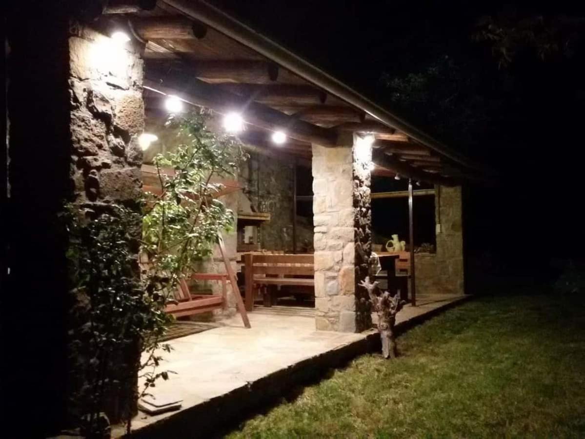 Παραδοσιακή Πέτρινη Κατοικία Στην Βλάχα Ελάτης Exterior photo