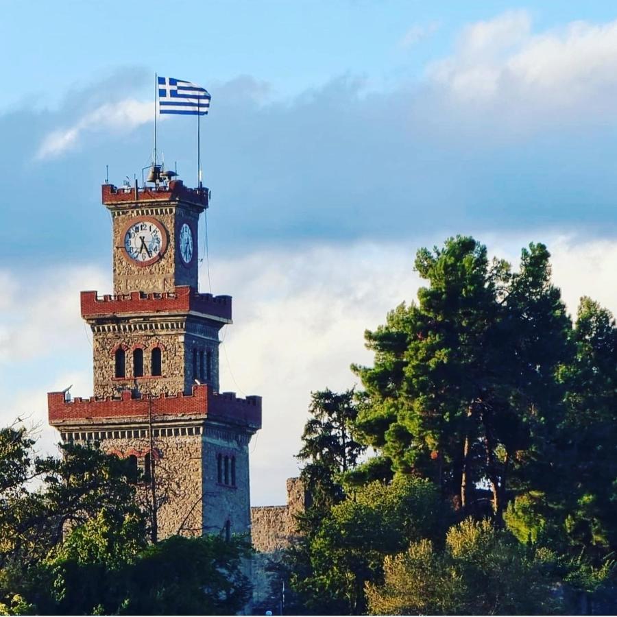 Παραδοσιακή Πέτρινη Κατοικία Στην Βλάχα Ελάτης Exterior photo